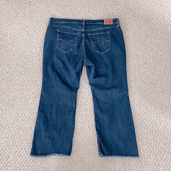 Levi’s 725 High Rise Bootcut 20W Short - Picture 5 of 14